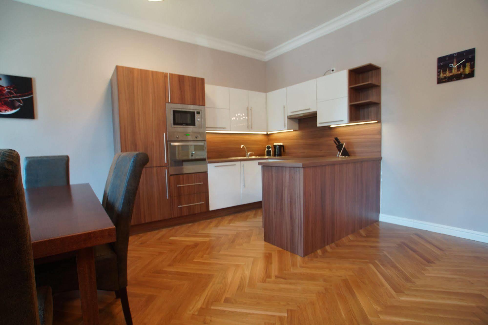 וינה Imperial Apartments Schoenbrunn - Contactless Check-In מראה חיצוני תמונה