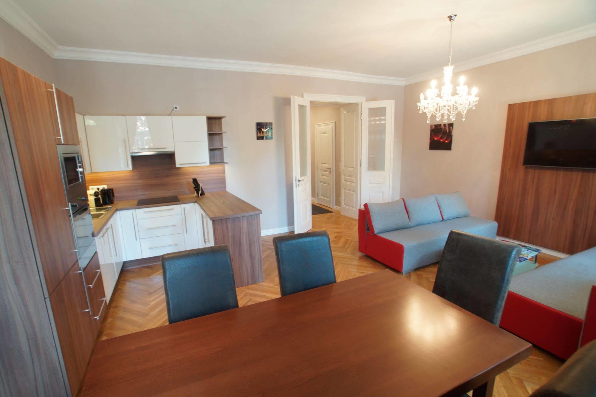 וינה Imperial Apartments Schoenbrunn - Contactless Check-In מראה חיצוני תמונה